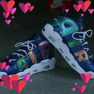 Meet your Posher, Michele